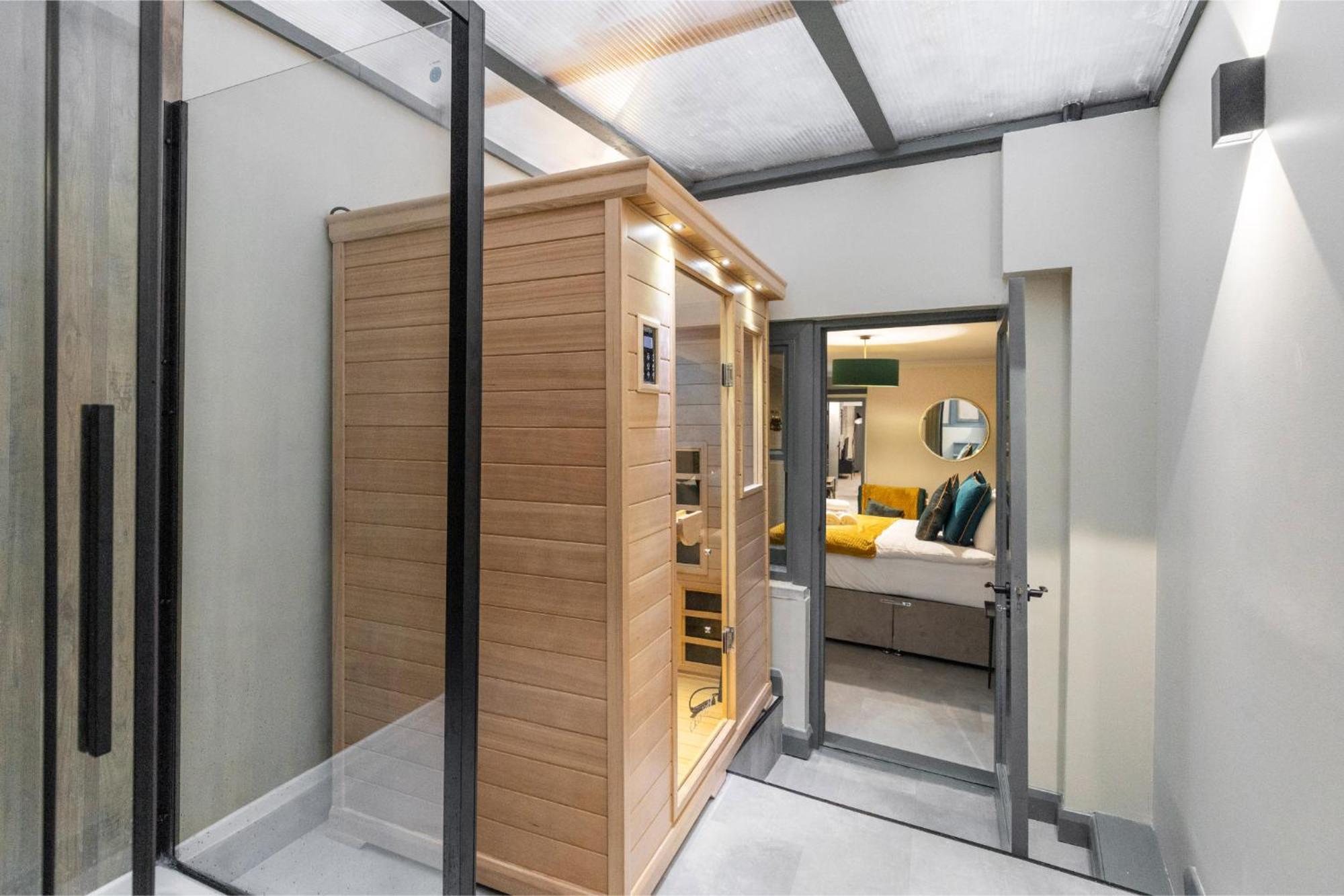 Modern & Funky 3-br Duplex With Games & Sauna Appartamento *